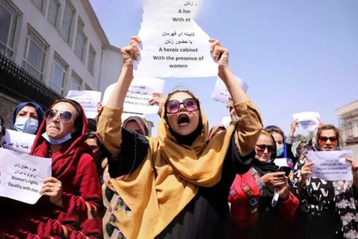 آن روز ندای مرگ در گوشم طنین انداخت